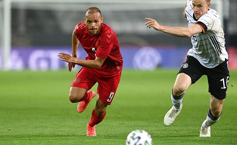 Public service satsar på sportinnehållet, också i det nordiska samarbetet. Projektet "WSC implementation project during EURO2020", ett samarbete mellan NRK och SVT, får 15 000 euro i utvecklingsstöd. Foto: CHRISTOF STACHE/AFP/Scanpix.