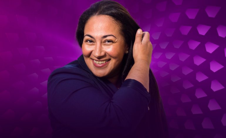 Programledaren för NRK:s nya podcast, Sarah Natasha Melbye. Foto: NRK.